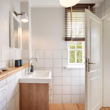 Holiday home Haus Weitblick Alkersum